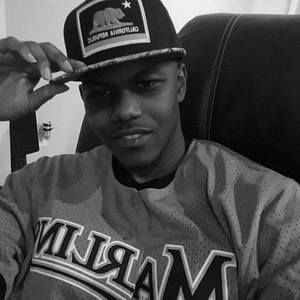 Meet your Posher, Tavarus